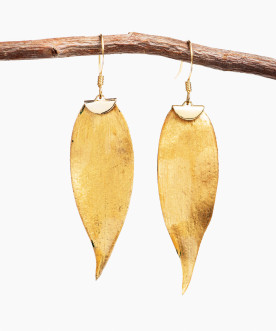 Boucles d'oreille feuilles de ruscus dorées à la feuille d'ore 24K