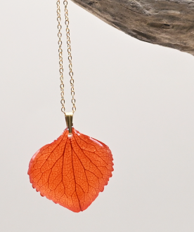 Collier pétales d'Hortensia...